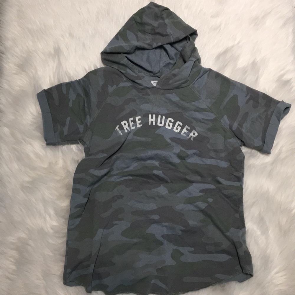 Camo short sleeve hoodie